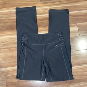 Nike Women’s dry fit yoga pants size x-small grey full length yoga legging